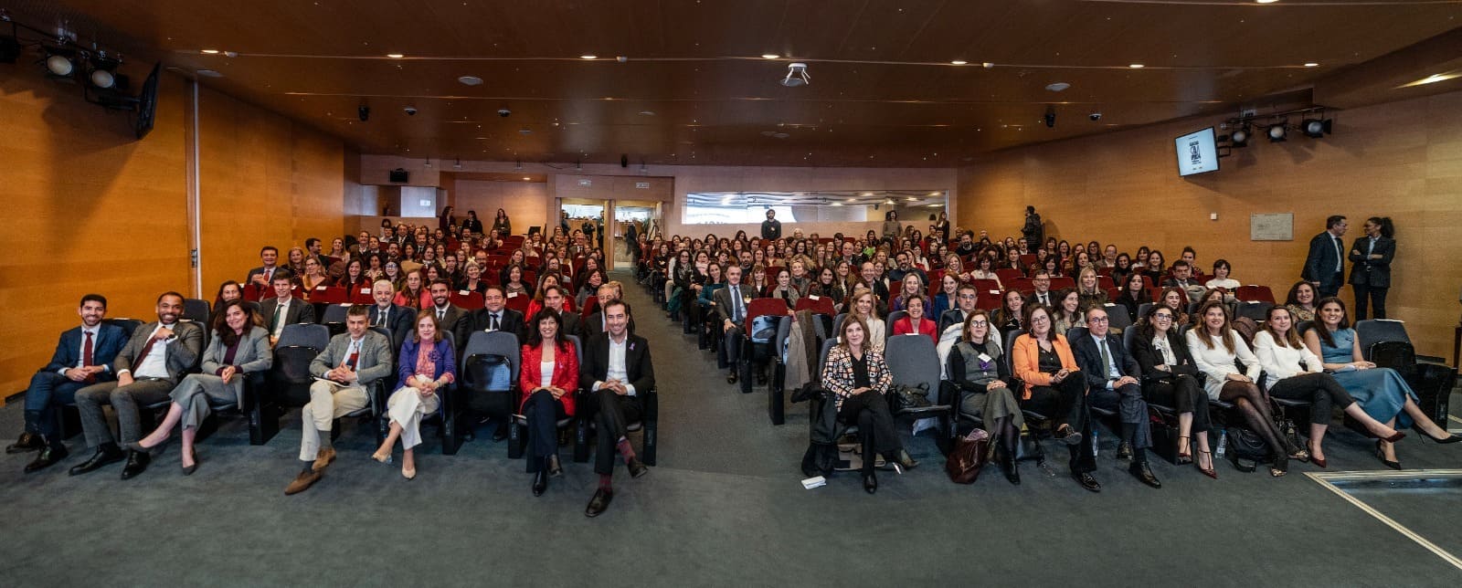 https://portaledicion.mineco.gob.es/MediaNoticia/mineco/prensa/imagenes/2025/03/20250306_foto.jpeg