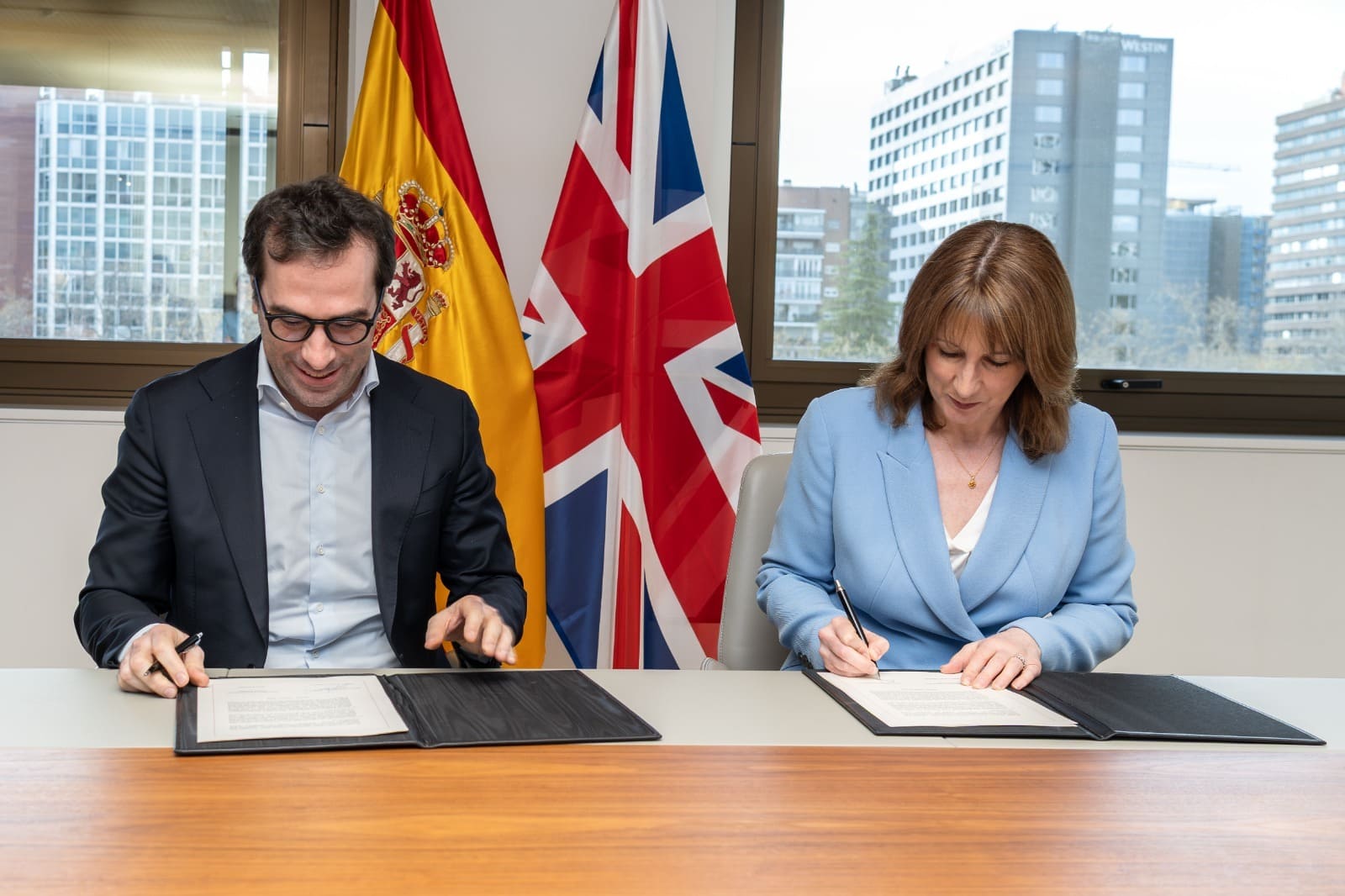 https://portaledicion.mineco.gob.es/MediaNoticia/mineco/prensa/imagenes/2026/03/20260318_foto.jpeg